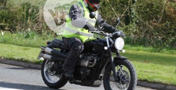 Nowy Triumph Scrambler przyłapany przez motoryzacyjnych paparazzi