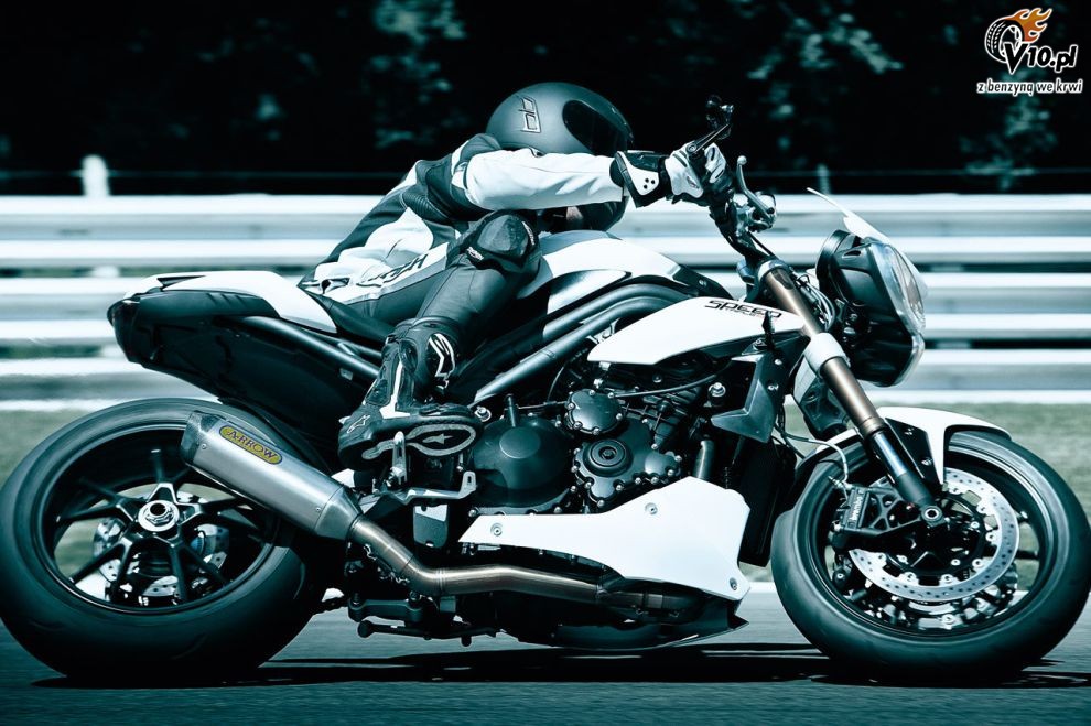 2011 Triumph Speed Triple 1050
