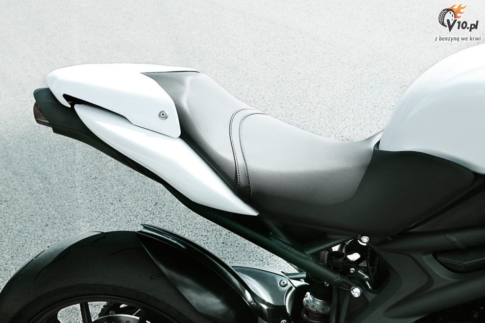 2011 Triumph Speed Triple 1050