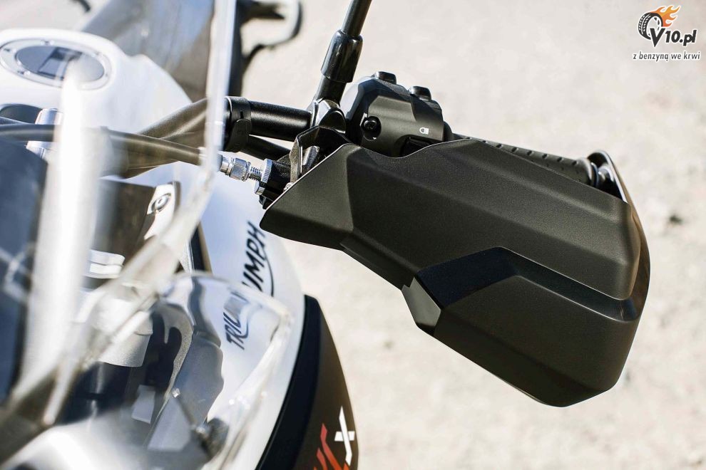 Triumph Tiger 800 XCx na 2015 rok