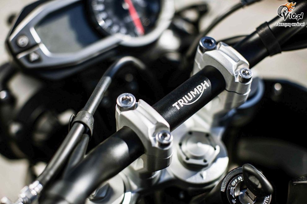 Triumph Tiger 800 XCx na 2015 rok