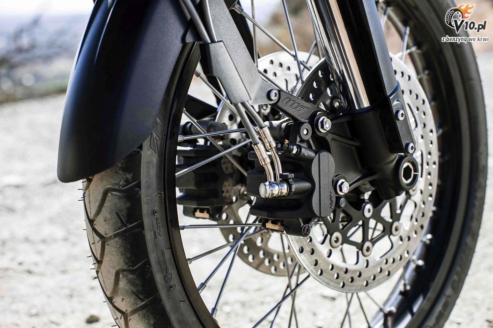 Triumph Tiger 800 XCx na 2015 rok
