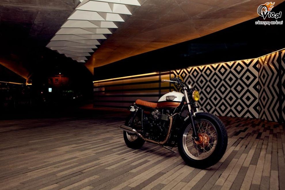 Triumph Bonneville T100 by Ton-Up Garage