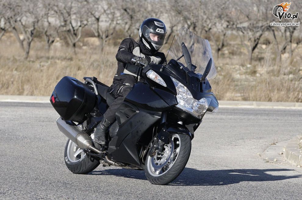 Triumph Trophy 1200 na 2013 rok - zdjcia szpiegowskie