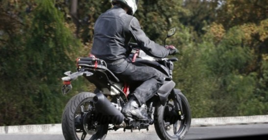 BMW i TVS ostro pracują