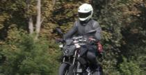 BMW i TVS ostro pracuj