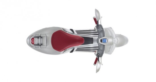 Vespa 946 Bellissima na 2014 rok