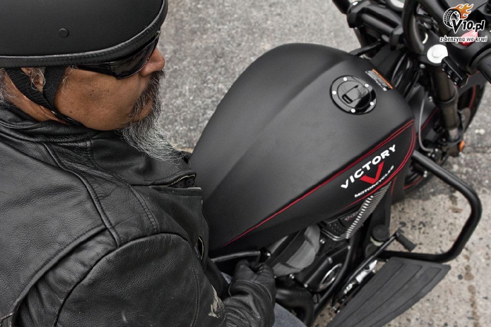 2012 Victory Hard-Ball