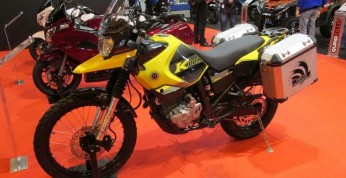 WK K400R - chiński motocykl, który bezdroży się nie boi