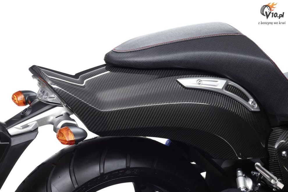 Yamaha V-Max Carbon Special Edition na 2015 rok