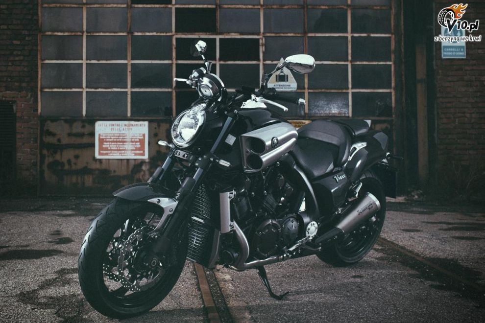 Yamaha V-Max Carbon Special Edition na 2015 rok