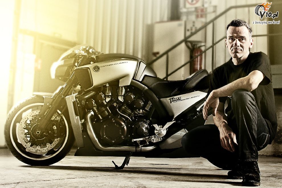 Yamaha VMAX HyperModified by Lazareth