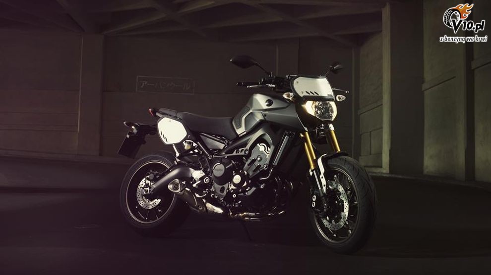 Yamaha MT-09 Street Tracker na 2014 rok