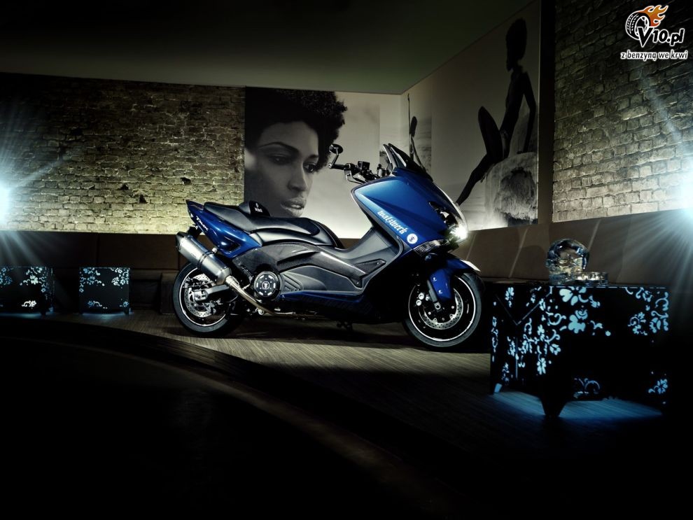 Yamaha TMAX Hyper Modified by Marcus Walz