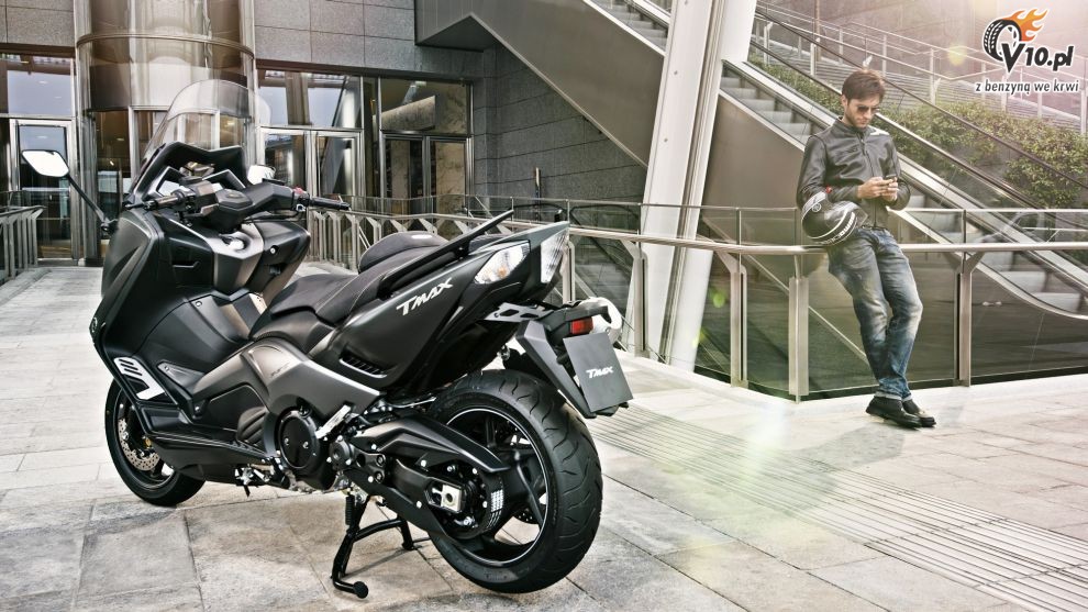 Yamaha T-MAX Iron Max na 2015 rok