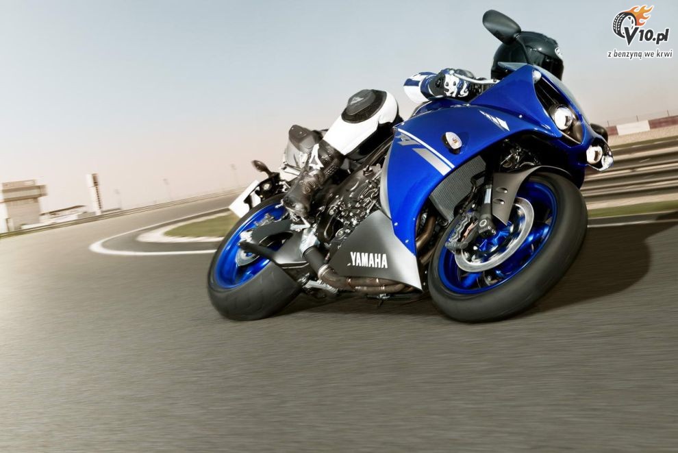 Yamaha YZF-R1 w malowaniu 