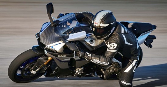Yamaha YZF-R1M na 2015 rok