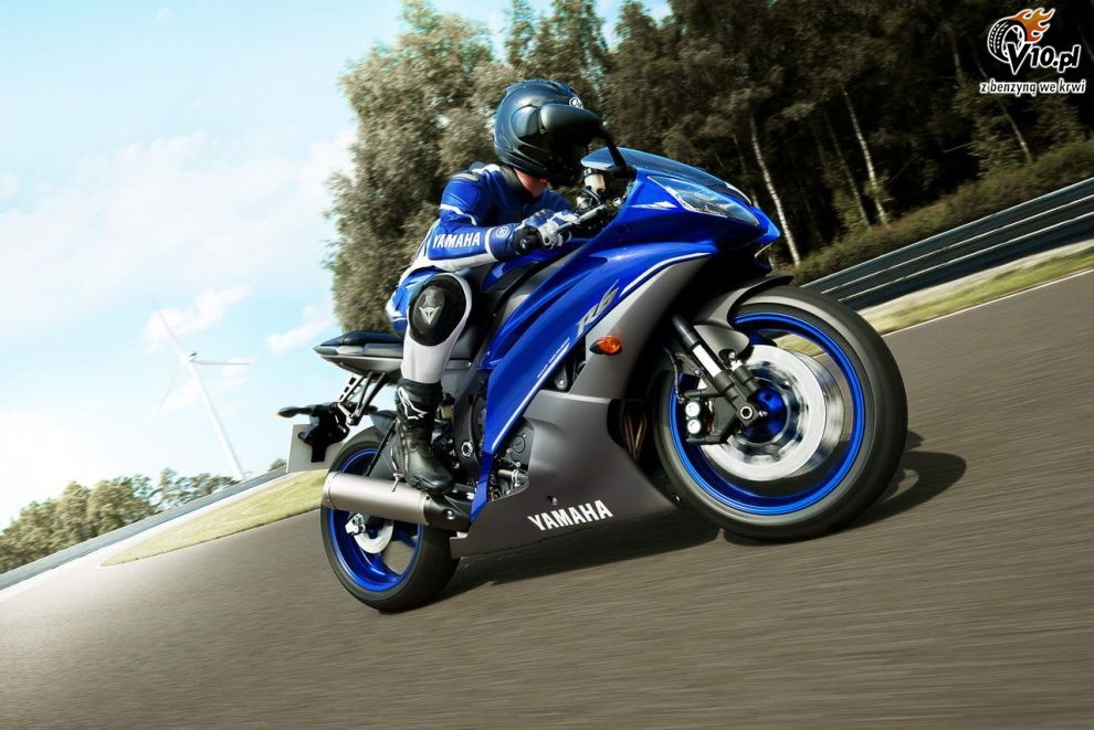 Yamaha YZF-R6 w malowaniu 