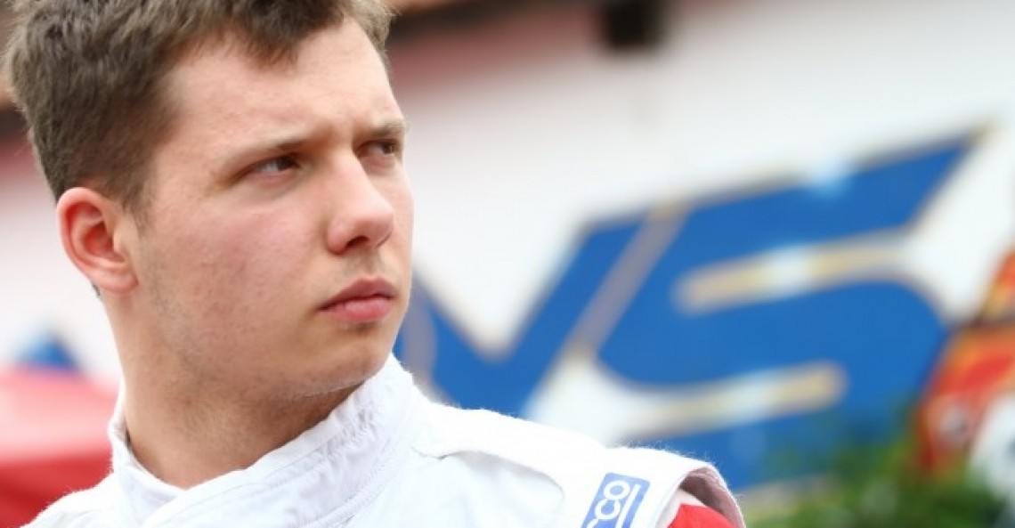 Aleksander Bosak awansował do serii GP3