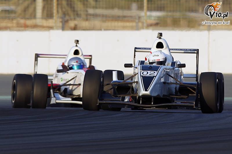 Karkosik odnosi kolejne zwycistwo w Formule Gulf Academy