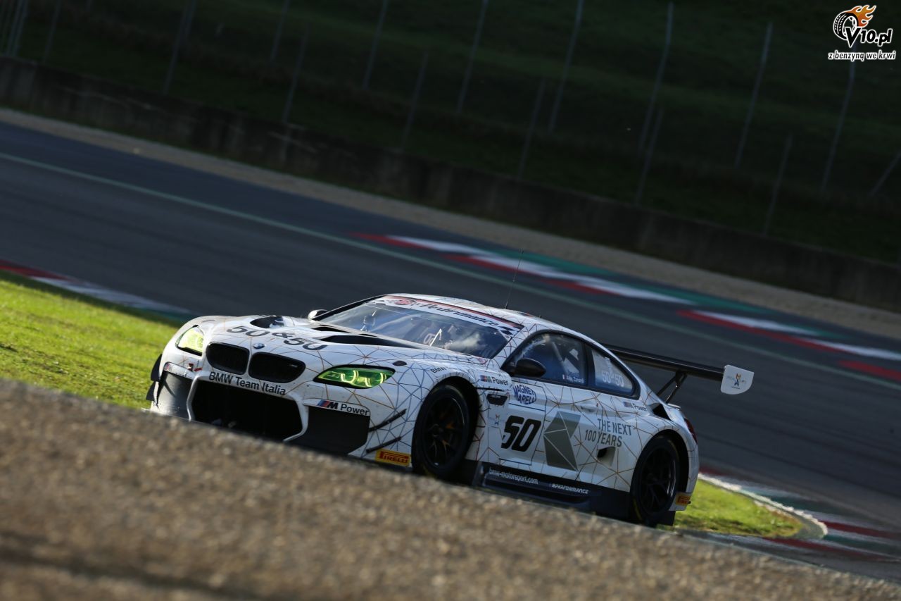 Alex Zanardi w BMW M6 GT3 podczas rundy Woskich Mistrzostw GT