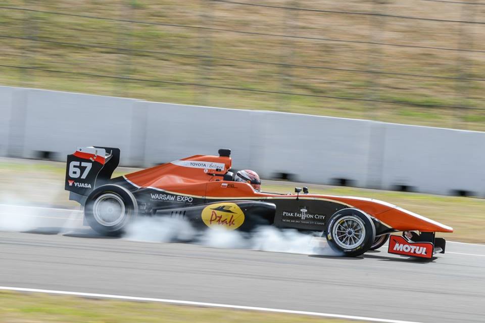 Ptak drugi raz na podium w Toyota Racing Series