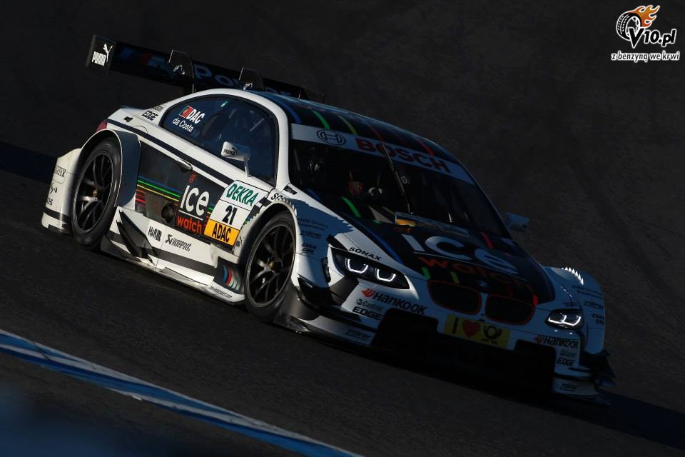 Antonio Felix da Costa sprbowa si w samochodzie DTM
