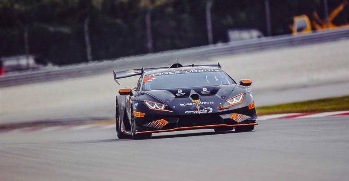Artur Janosz w Lamborghini Super Trofeo Asia