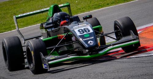 Mirecki dalej w drugiej dziesitce w Formule Renault 2.0 NEC, Julia Pankiewicz w trzeciej