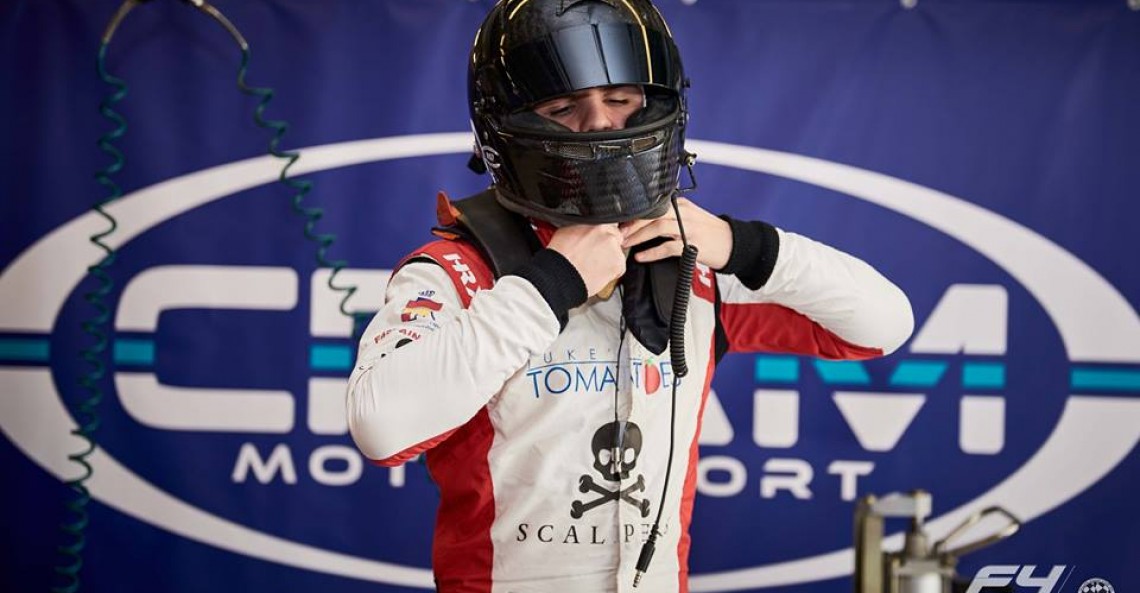 Kaminiarz notuje progres w Formule 4 ZEA