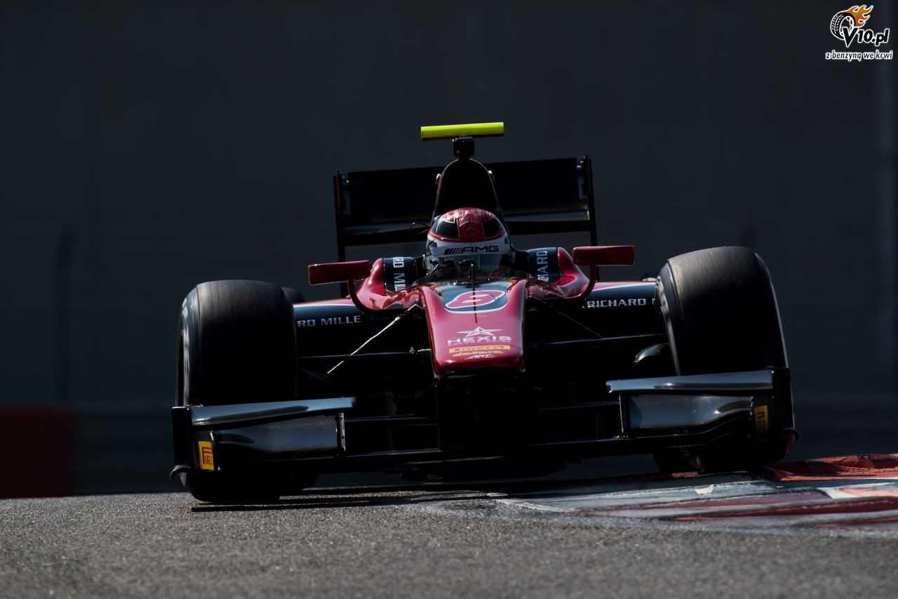 Russell w Formule 2