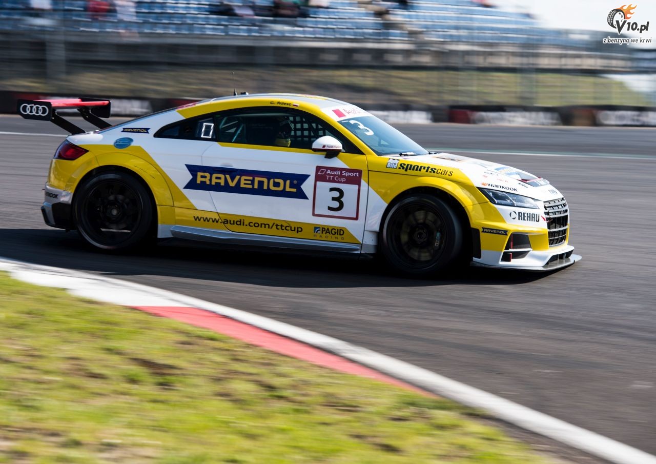 Gosia Rdest w Audi Sport TT Cup