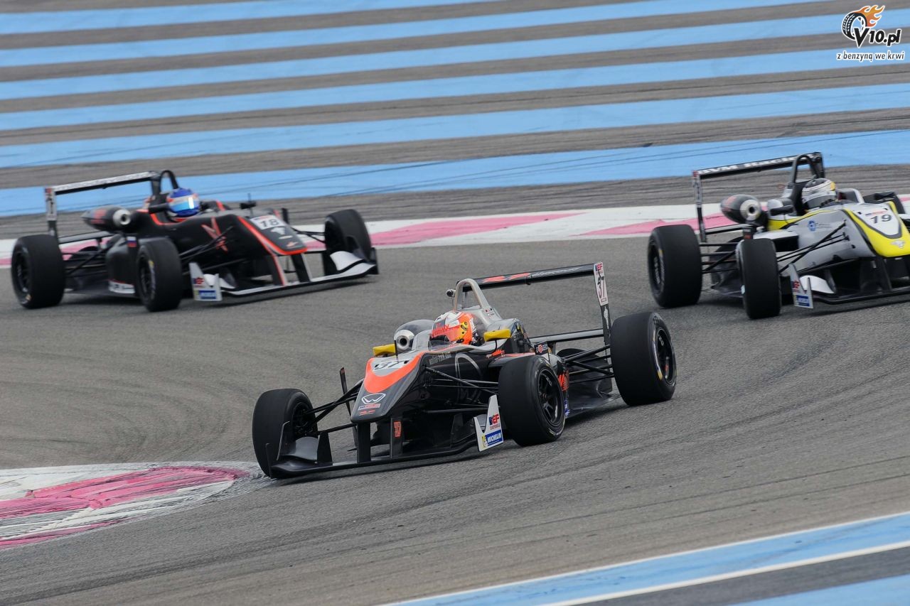 Waliko dwukrotnie sidmy w zimowych wycigach Euroformuy Open