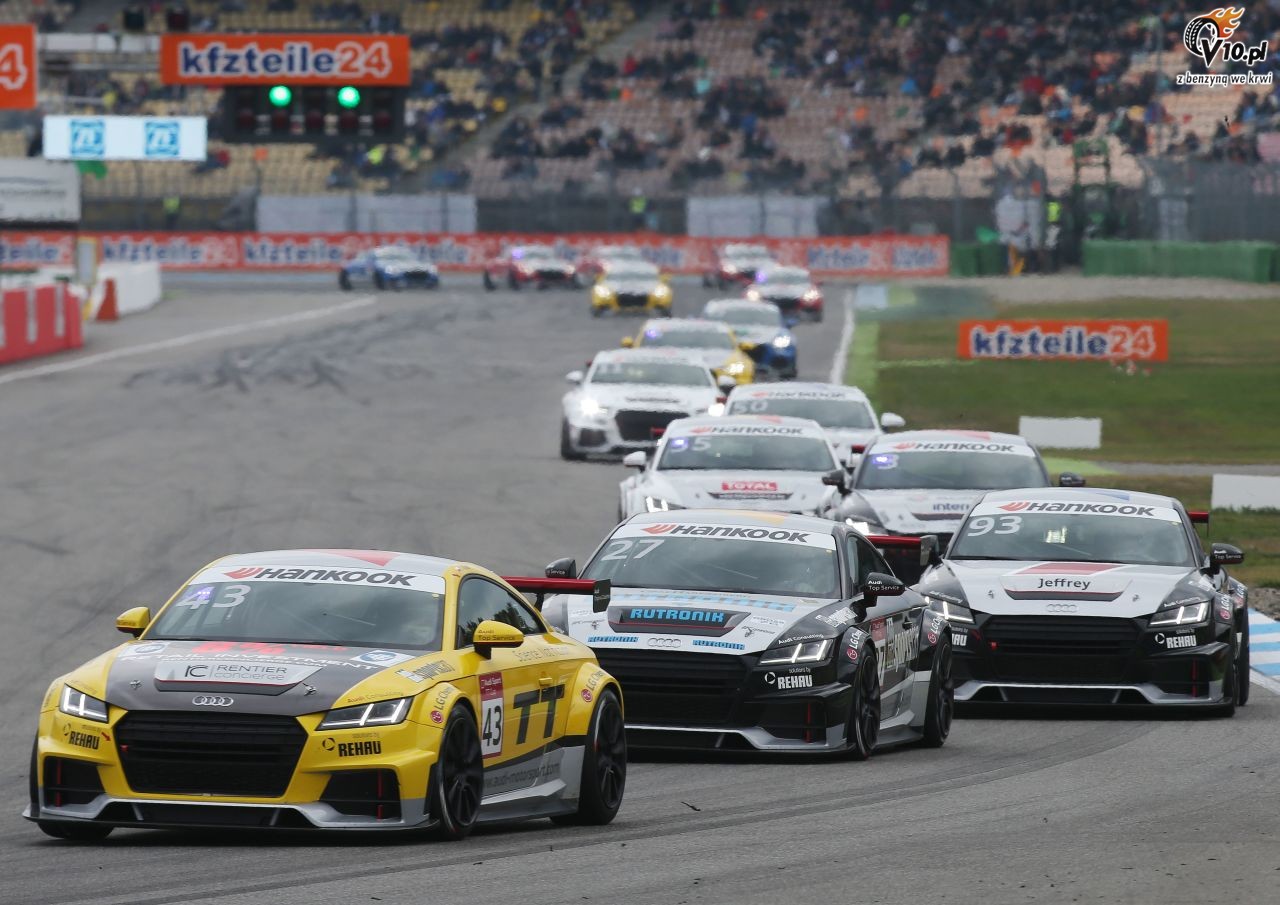 Audi Sport TT Cup: Kisiel czwarty w ostatnim wycigu sezonu, wygrana Bonanomiego