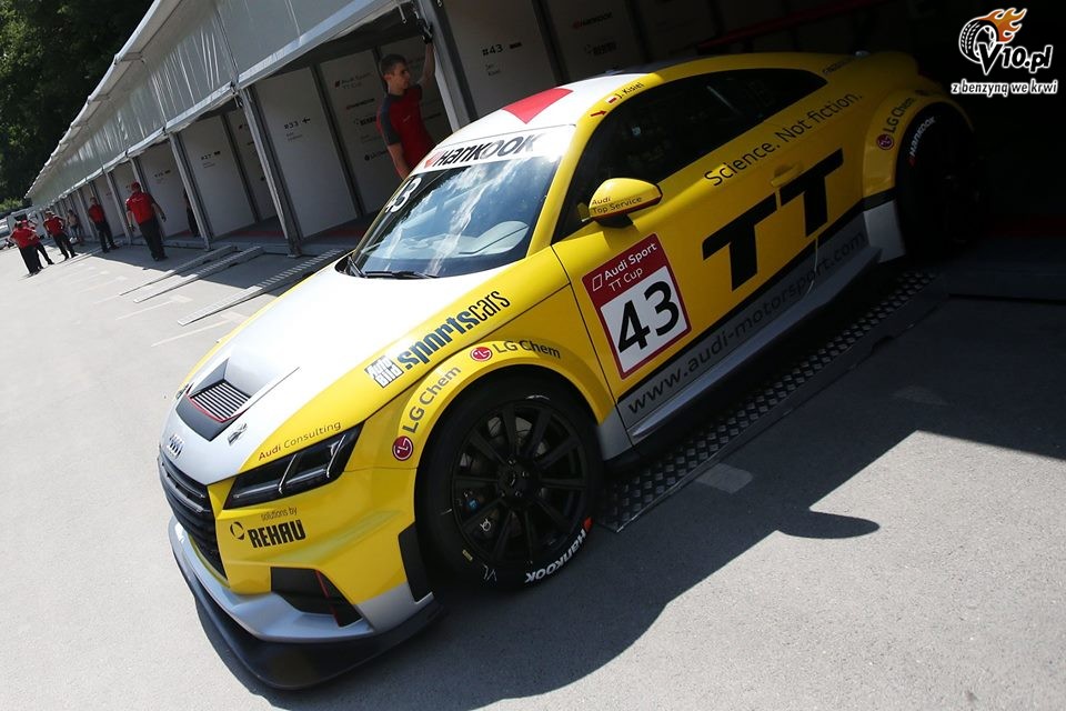 Kisiel trzykrotnie drugi w Audi Sport TT Cup na Norisringu