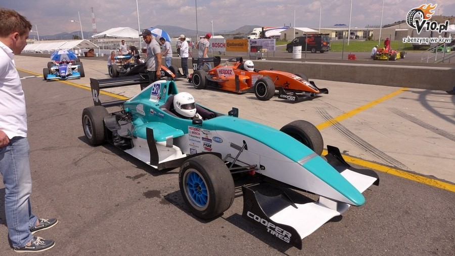 Kisiel na podium w Formule Latam
