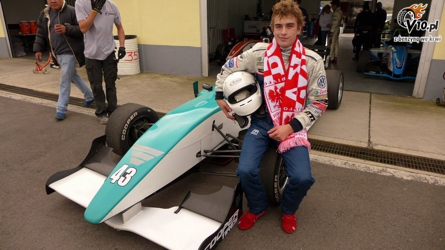 Kisiel na podium w Formule Latam