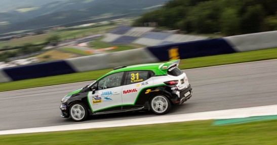 Karol Urbaniak w Clio Cup Central Europe