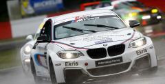 Dreszer zdobył mistrzostwo BMW M235i Racing Cup Belgium z piękną blondynką