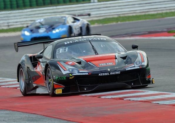 Broniszewski nie moe si nachwali nowego Ferrari 488 GT3