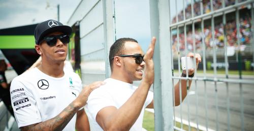 Niepełnosprawny brat Lewisa Hamiltona planuje starty w BTCC