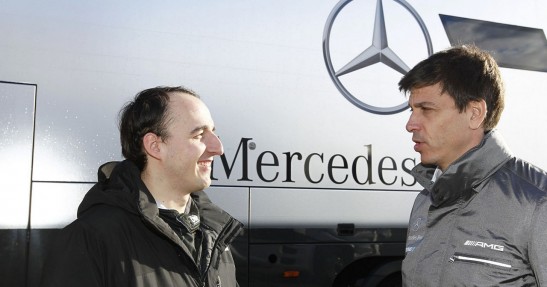 Bolid Mercedesa czeka na Kubicę
