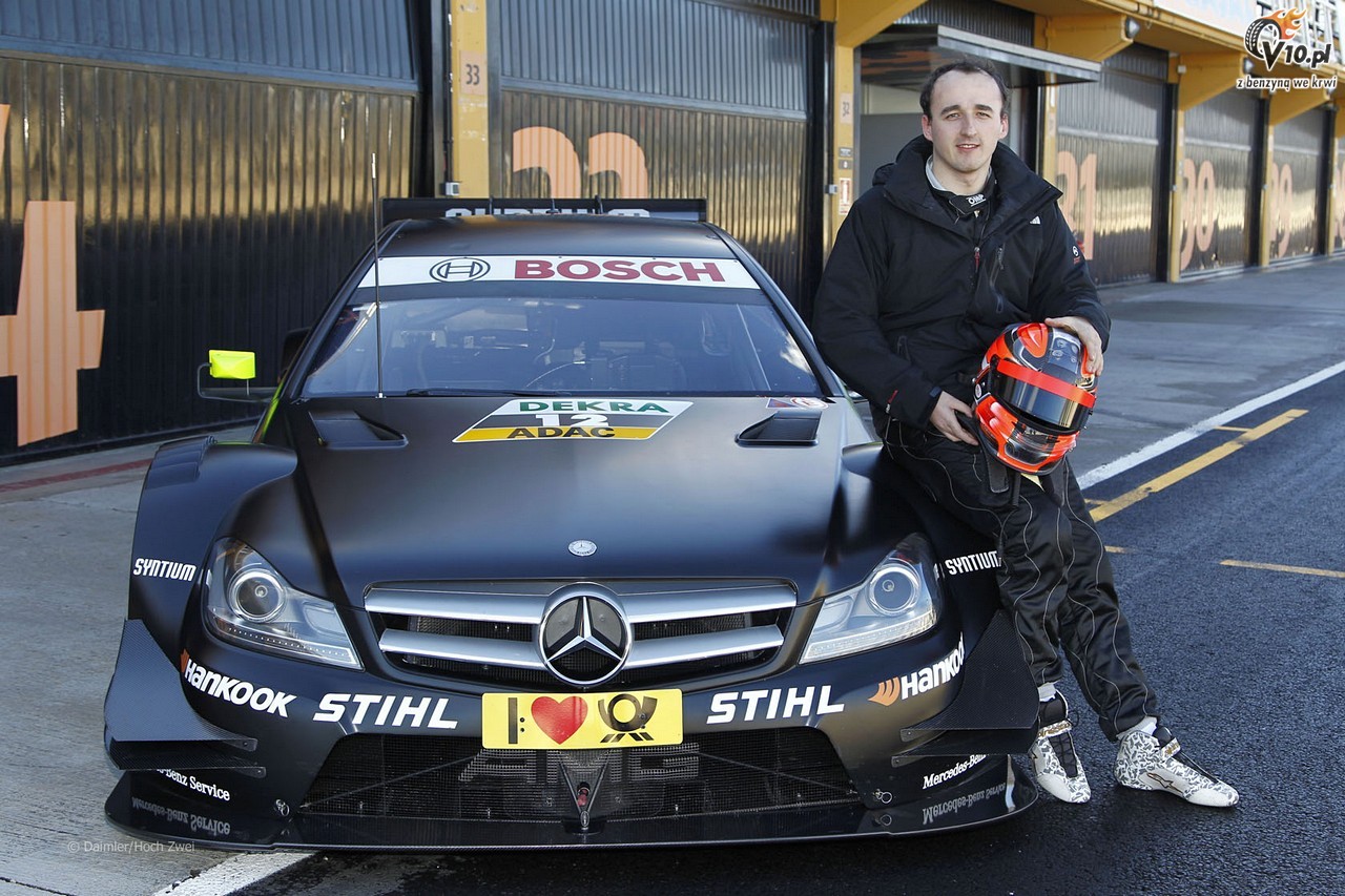 Kubica na testach DTM w Walencji