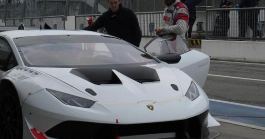 Robert Kubica testuje Lamborghini