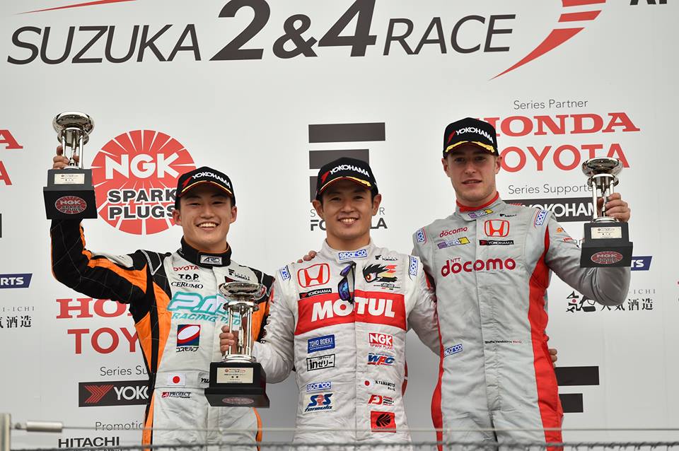 Vandoorne na podium w debiucie w Super Formule