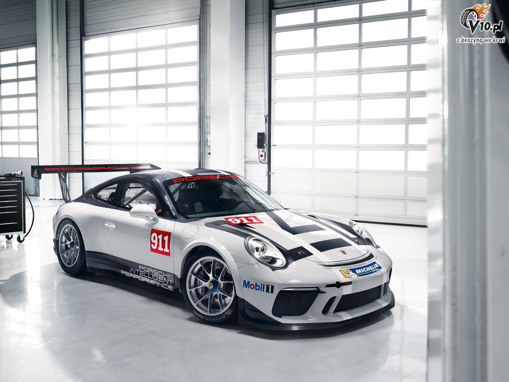 Parys w Porsche Supercup