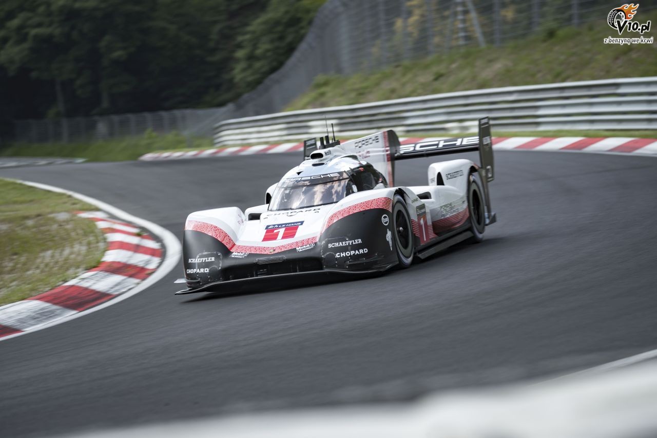 Podrasowane Porsche LMP1 pobiło absolutny rekord toru Nurburgring Nordschleife