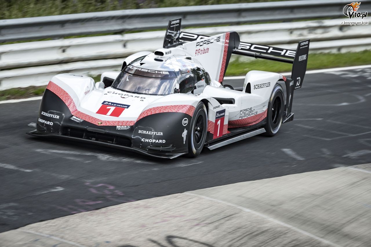 Podrasowane Porsche LMP1 pobio absolutny rekord toru Nurburgring Nordschleife