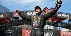 Race of Champions: Brian Deegan docza do Travisa Pastrany w Team USA