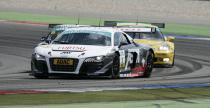 Kuba Giermaziak wsiada do Mercedesa SLS AMG GT3 w ADAC GT Masters